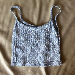 BRANDY MELVILLE/JOHN GALT LIGHT BLUE FLORAL CROPPED TANK TOP